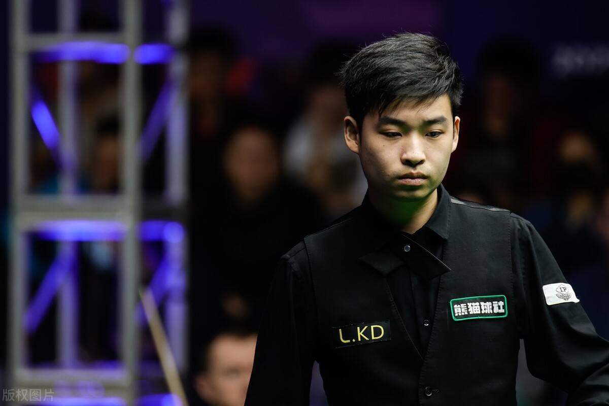 3国足的出 3国足的出